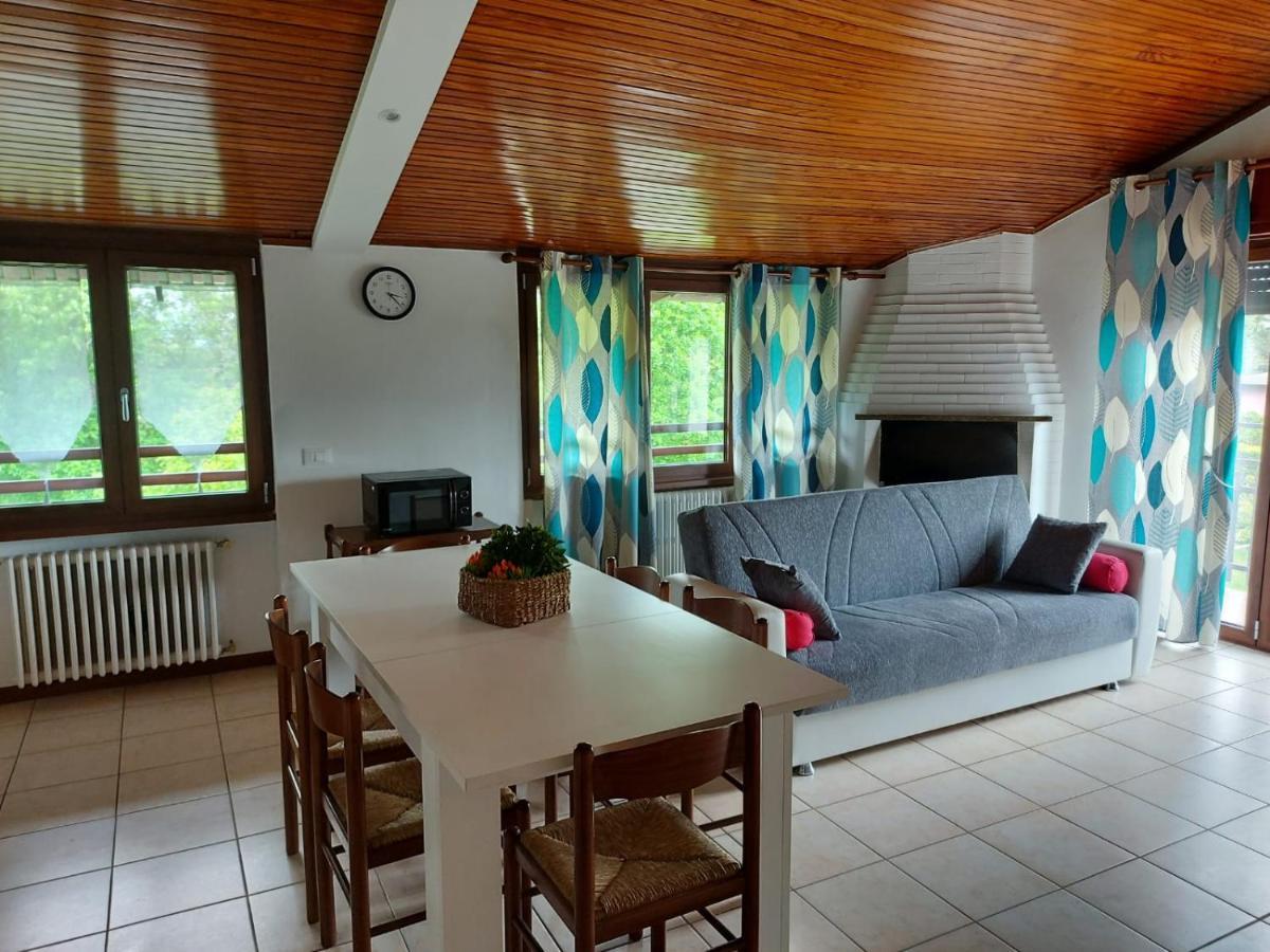 Bnbook Casa Dei Peschi - Lago Di Monate Cadrezzate Exteriér fotografie
